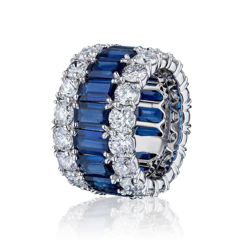 SAPPHIRE AND DIAMOND WIDE BAND, 15.84 CARATS